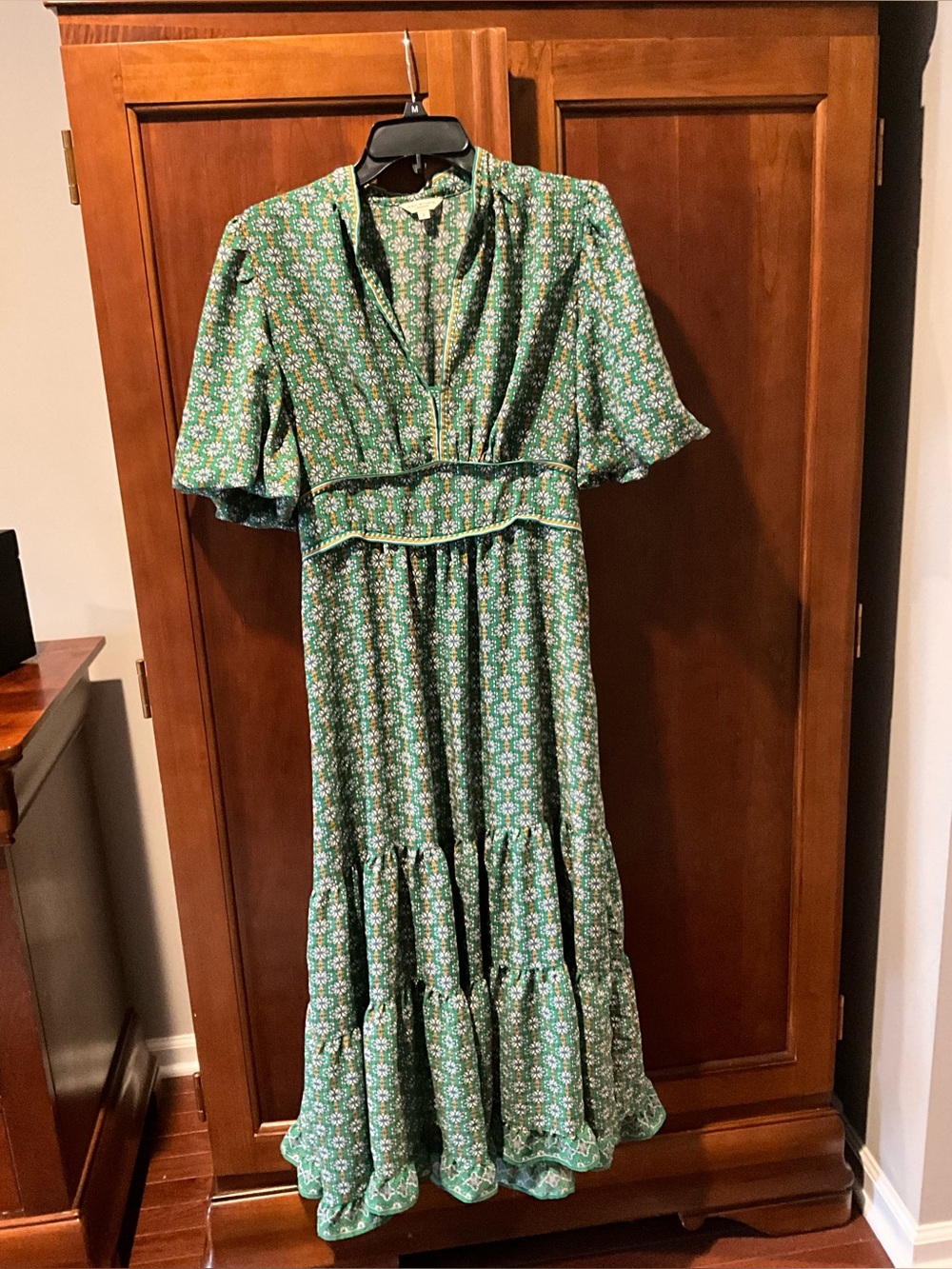 Max Studio London Green Floral Maxi Dress size Large